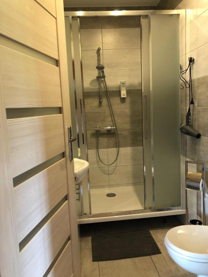 Poncyljuszowka Apartment Щирк Екстериор снимка