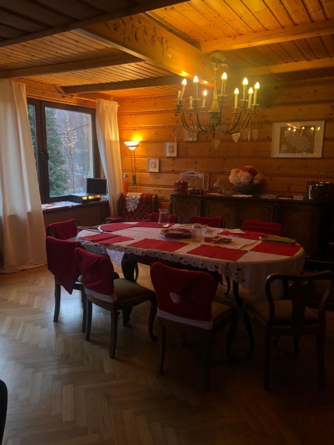 Poncyljuszowka Apartment Щирк Екстериор снимка