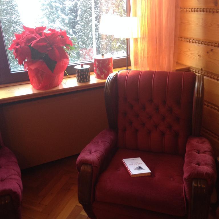Poncyljuszowka Apartment Щирк Екстериор снимка