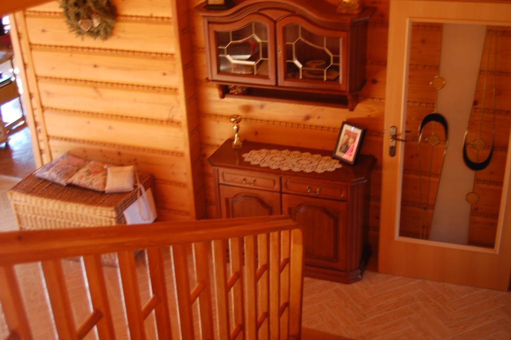 Poncyljuszowka Apartment Щирк Екстериор снимка
