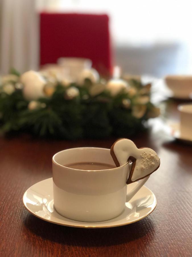 Poncyljuszowka Apartment Щирк Екстериор снимка